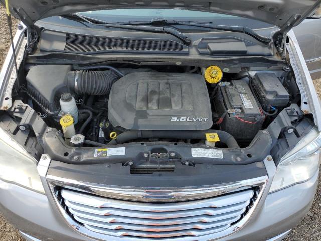 2C4RC1CG3DR779743 - 2013 CHRYSLER TOWN & COU TOURING L SILVER photo 12