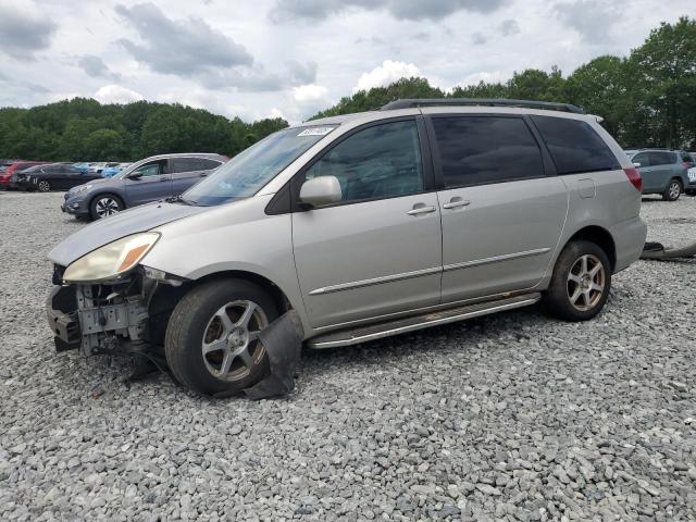 2004 TOYOTA SIENNA XLE, 
