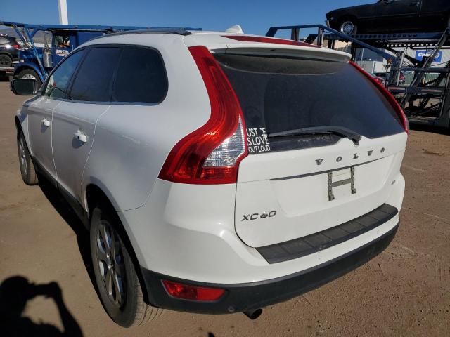 YV4940DZ9D2371458 - 2013 VOLVO XC60 3.2 WHITE photo 2