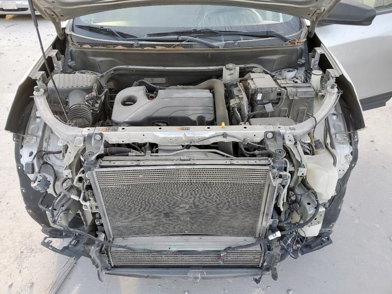 3GNAXHEV8JS550812 - 2018 CHEVROLET EQUINOX LS SILVER photo 11