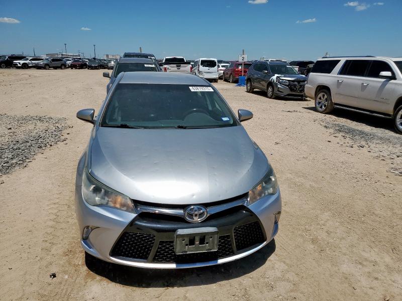 4T1BF1FK4GU229012 - 2016 TOYOTA CAMRY LE SILVER photo 5