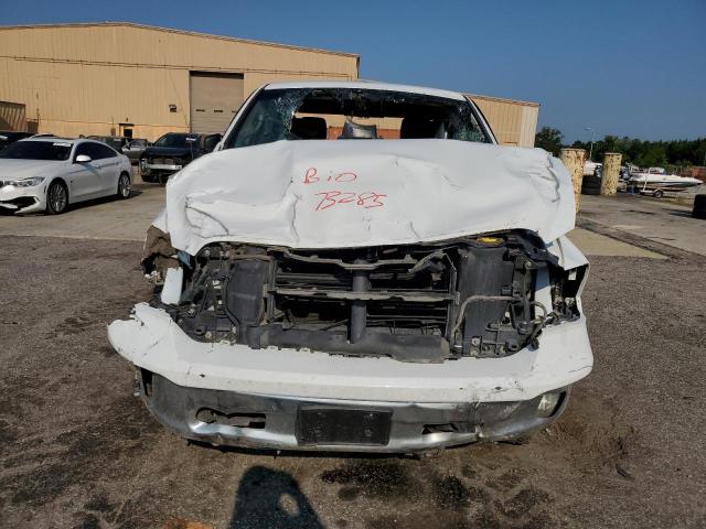 1C6RR7TT9FS562527 - 2015 RAM 1500 SLT WHITE photo 5