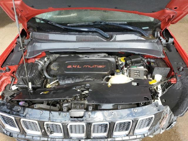 3C4NJDAB9JT361578 - 2018 JEEP COMPASS SPORT Czerwony zdjęcie 12