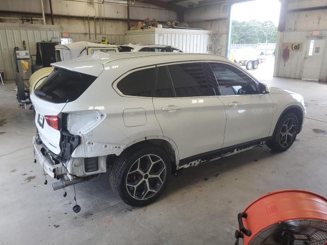 WBXHT3C59K5L90365 - 2019 BMW X1 XDRIVE28I أبيض صورة 3