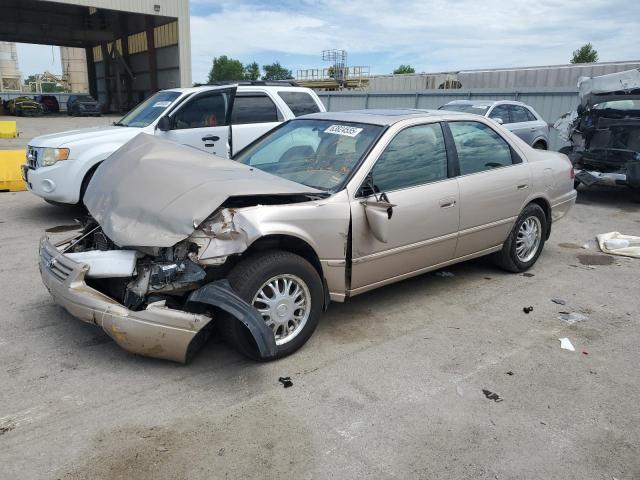 1999 TOYOTA CAMRY LE, 