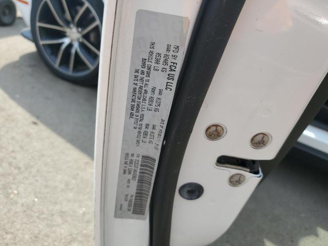 2C3CDZFJ0GH338627 - 2016 DODGE CHALLENGER R/T SCAT PACK WHITE photo 12