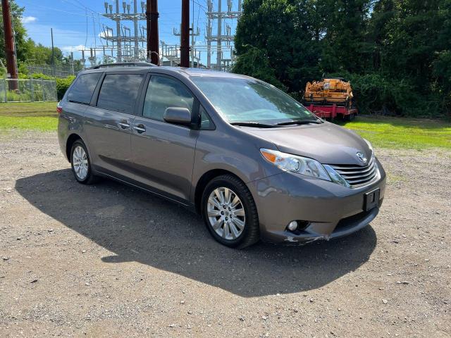 5TDDK3DC4FS117555 - 2015 TOYOTA SIENNA XLE 灰色 照片 1
