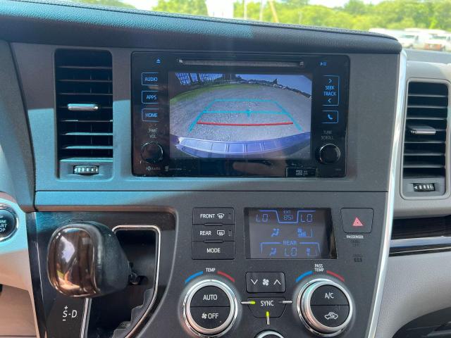 5TDDK3DC4FS117555 - 2015 TOYOTA SIENNA XLE 灰色 照片 9