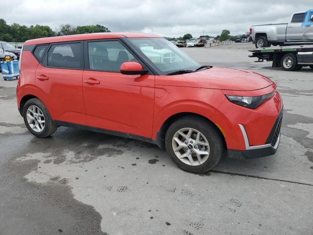 KNDJ23AU5P7194544 - 2023 KIA SOUL LX RED photo 4