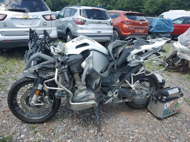 WB10A1201EZ095572 - 2014 BMW R1200 GS ADVENTURE SILVER photo 3