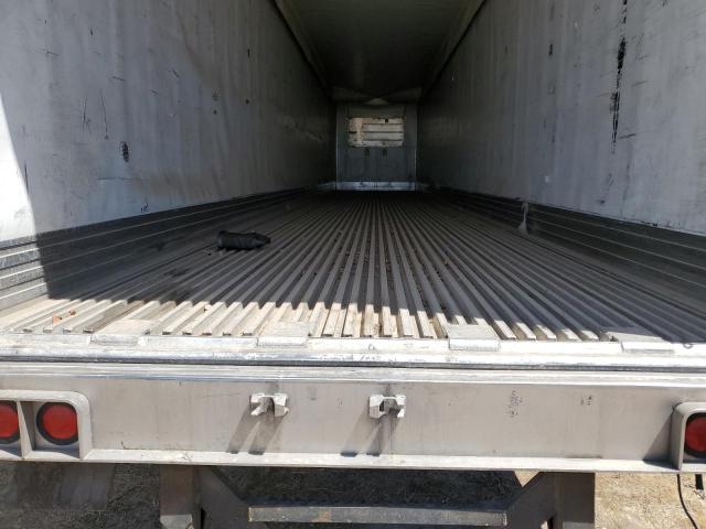 1UYVS253XGM492717 - 2016 UTILITY VS2RA Ақ фото 8