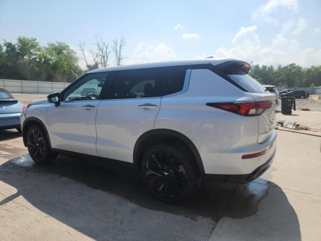 JA4J4VA8XRZ018292 - 2024 MITSUBISHI OUTLANDER SE 白色 照片 2