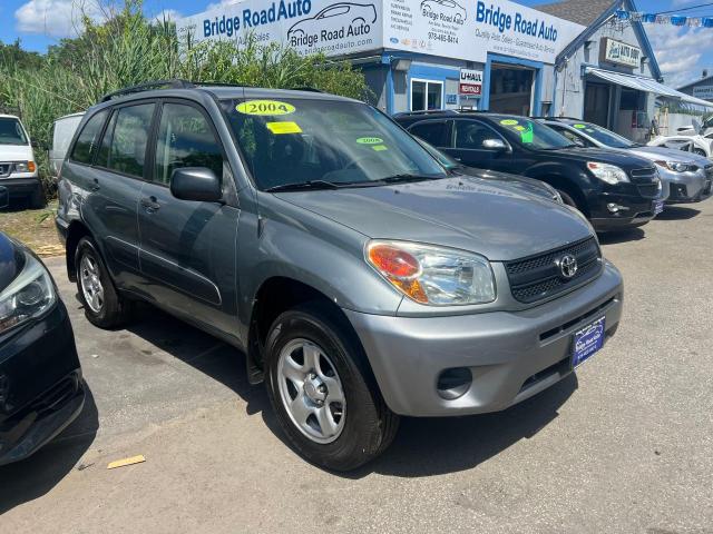 2004 TOYOTA RAV4, 