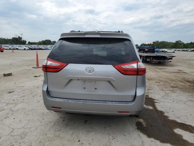5TDKZ3DC2JS956731 - 2018 TOYOTA SIENNA LE SILVER photo 6