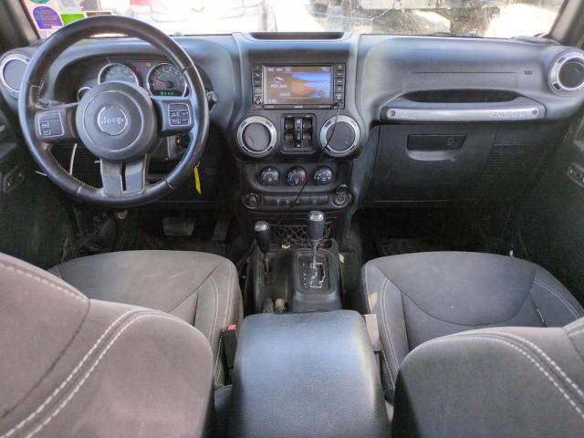 1C4HJWEG5JL893355 - 2018 JEEP WRANGLER U SAHARA Чорний фото 8