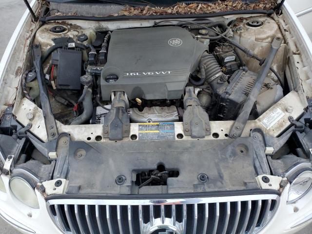 2G4WE587681141709 - 2008 BUICK LACROSSE CXS WHITE photo 11