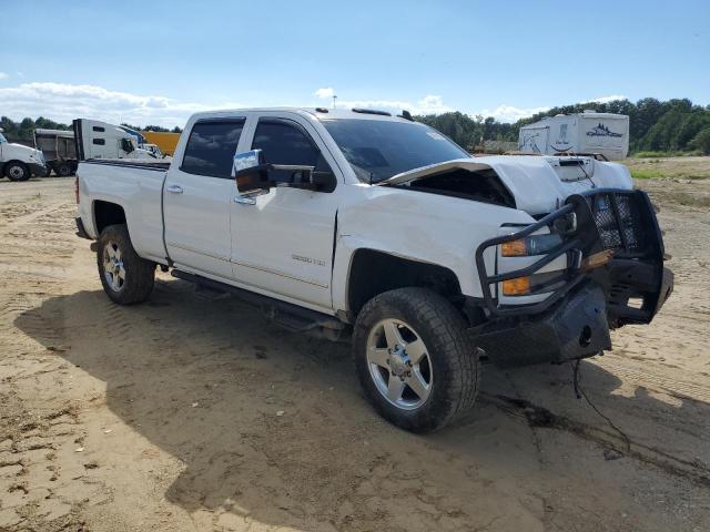 1GC4KZCY2HF139282 - 2017 CHEVROLET SILVERADO K3500 LT WHITE photo 4