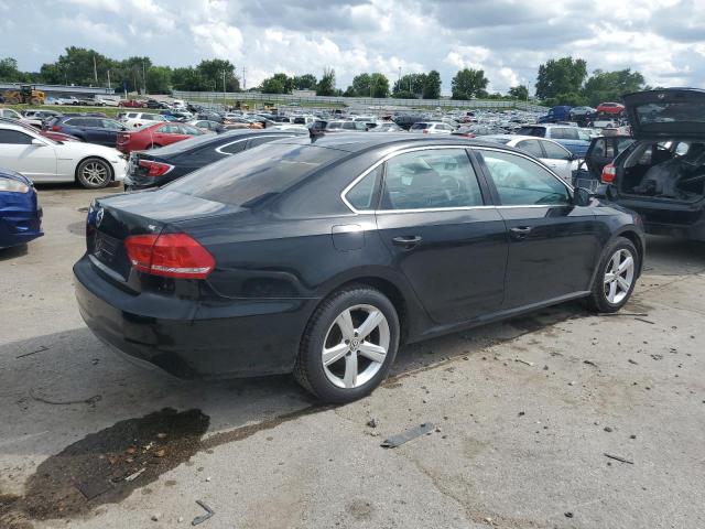 1VWBH7A37DC092681 - 2013 VOLKSWAGEN PASSAT SE 黑色 照片 3