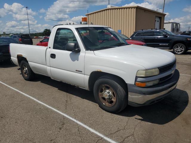 1GCEC14V71E272218 - 2001 CHEVROLET SILVERADO C1500 WHITE photo 4