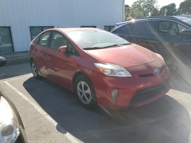 JTDKN3DU9F1937098 - 2015 TOYOTA PRIUS RED photo 4