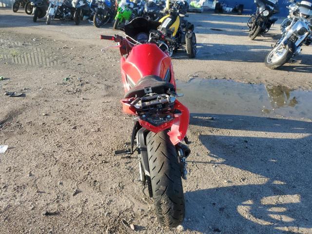 JKAEXEE11CDA06156 - 2012 KAWASAKI EX650 EC RED photo 4