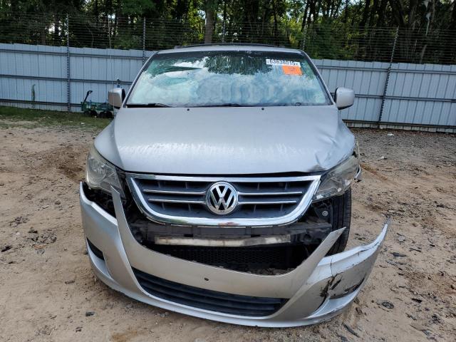 2V8HW341X9R501667 - 2009 VOLKSWAGEN ROUTAN SE SILVER photo 5