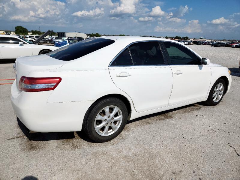 4T1BF3EK0AU567124 - 2010 TOYOTA CAMRY BASE WHITE photo 3