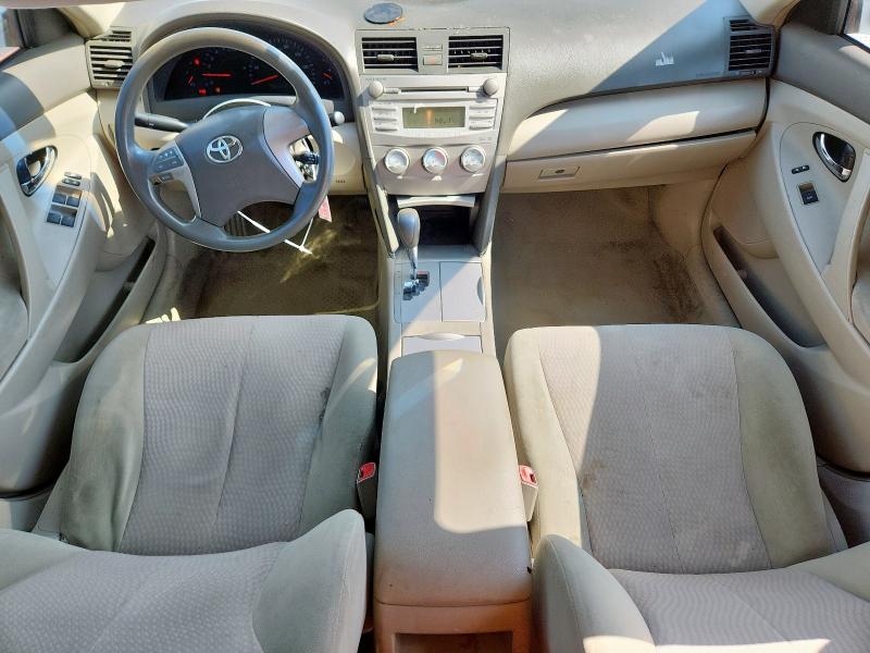 4T1BF3EK0AU567124 - 2010 TOYOTA CAMRY BASE WHITE photo 8