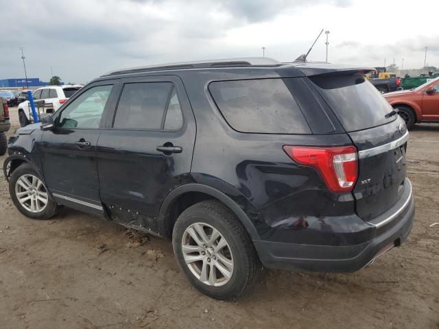 1FM5K8D81JGC83737 - 2018 FORD EXPLORER XLT Черный фото 2