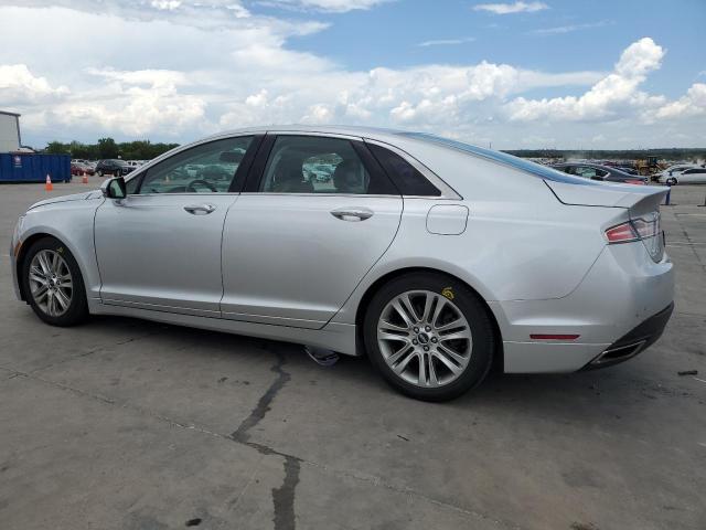 3LN6L2GK0ER820957 - 2014 LINCOLN MKZ SILVER photo 2