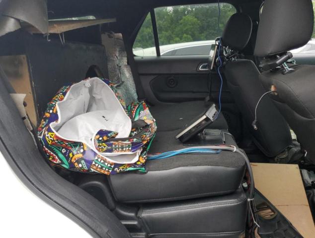 1FM5K8AR1GGA14241 - 2016 FORD EXPLORER POLICE INTERCEPTOR თეთრი ფოტო 11