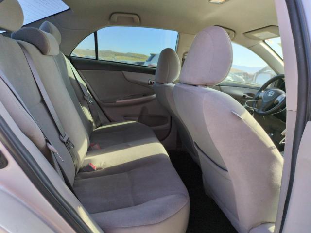 5YFBU4EE0DP103438 - 2013 TOYOTA COROLLA BASE Արծաթագույն լուսանկար 10