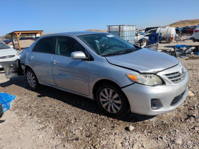 5YFBU4EE0DP103438 - 2013 TOYOTA COROLLA BASE Արծաթագույն լուսանկար 4