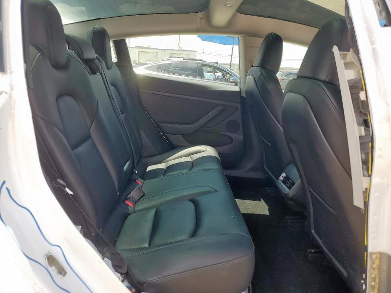 5YJ3E1EA8PF567946 - 2023 TESLA MODEL 3 Սպիտակ լուսանկար 10