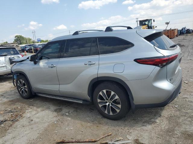 5TDGZRAH6MS534216 - 2021 TOYOTA HIGHLANDER XLE Gümüş foto 2