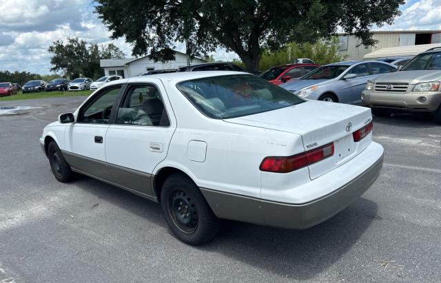 4T1BG22KXXU863868 - 1999 TOYOTA CAMRY CE WHITE photo 3