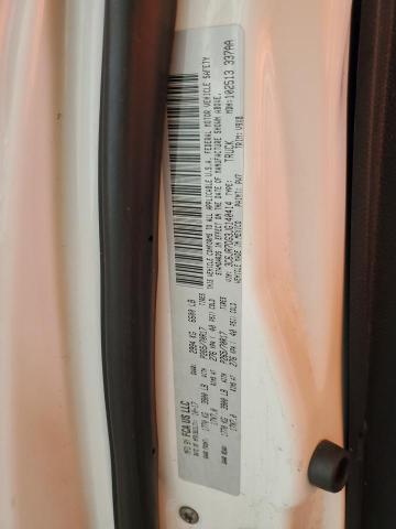 3C6JR7DG3JG140414 - 2018 RAM 1500 ST WHITE photo 13