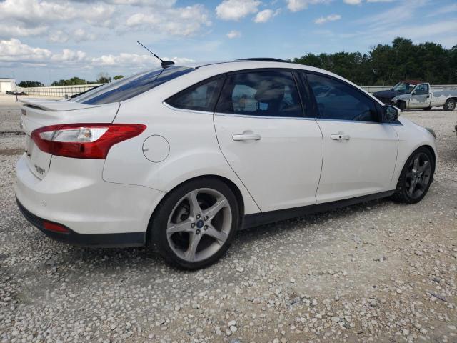 1FADP3J22EL137709 - 2014 FORD FOCUS TITANIUM WHITE photo 3