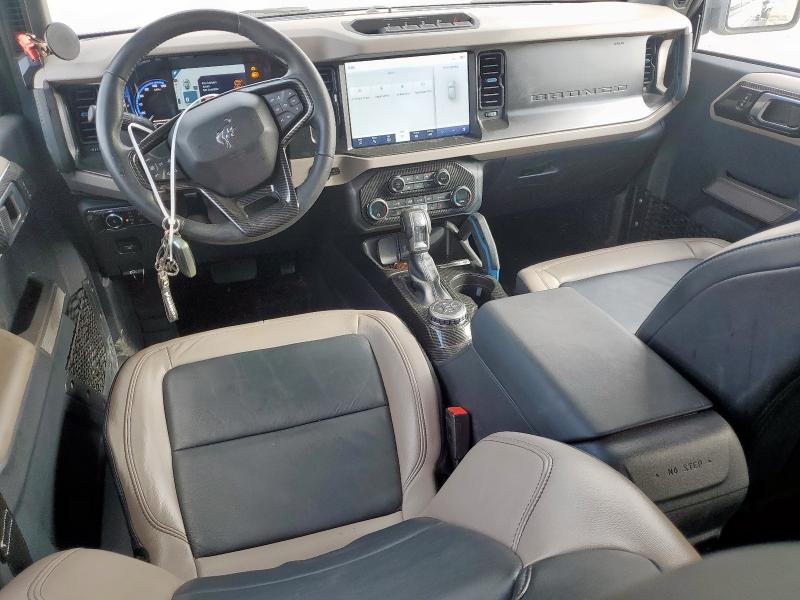 1FMEE5DP6PLB66877 - 2023 FORD BRONCO BASE GRAY photo 8