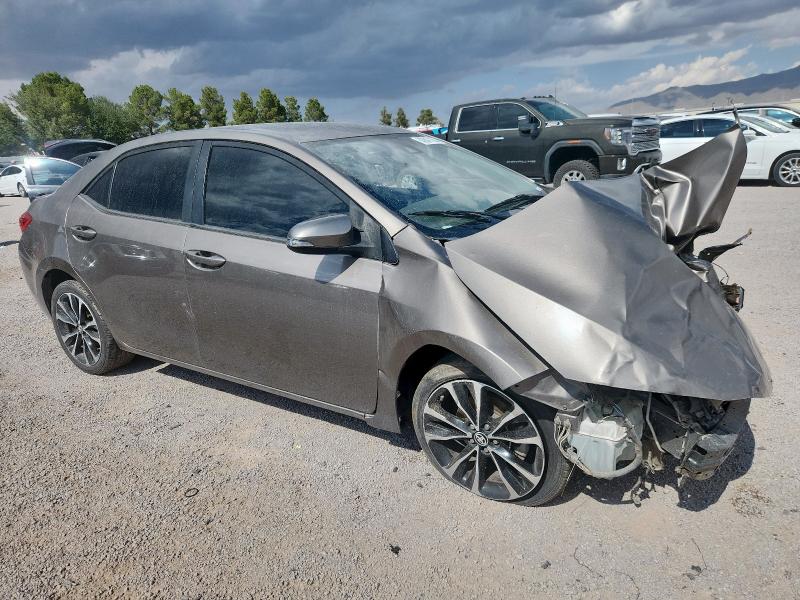 2T1BURHE0JC016692 - 2018 TOYOTA COROLLA L Qəhvəyi foto 4