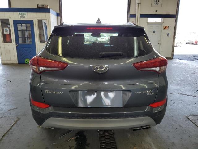 KM8J3CA22JU777993 - 2018 HYUNDAI TUCSON VALUE GRAY photo 6