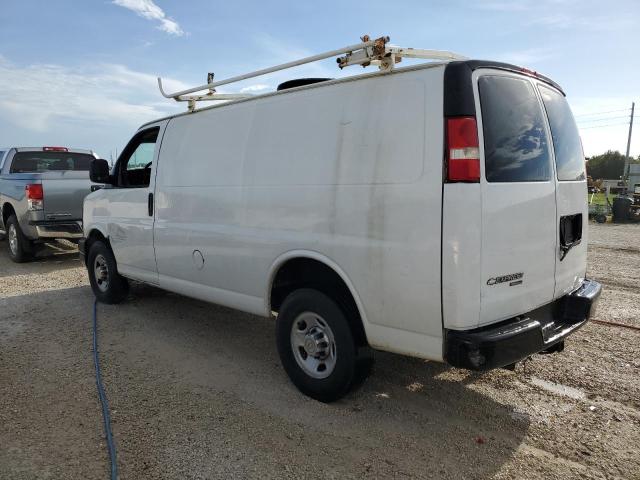 1GCWGFBG8C1154845 - 2012 CHEVROLET EXPRESS G2 WHITE photo 2