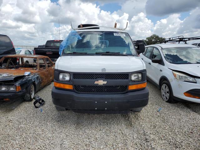 1GCWGFBG8C1154845 - 2012 CHEVROLET EXPRESS G2 WHITE photo 5