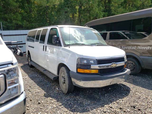 1GAZGPFGXK1169206 - 2019 CHEVROLET EXPRESS G3 LT WHITE photo 4