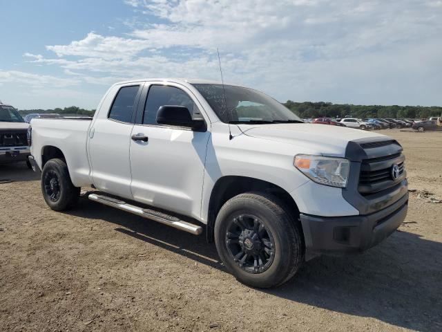 5TFRM5F14EX070589 - 2014 TOYOTA TUNDRA DOUBLE CAB SR/SR5 WHITE photo 4