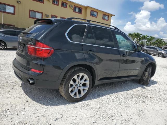 5UXZV4C57D0E00958 - 2013 BMW X5 XDRIVE35I BLACK photo 3