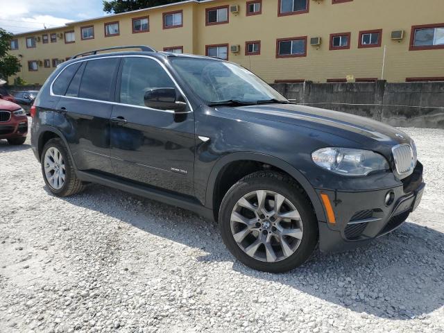 5UXZV4C57D0E00958 - 2013 BMW X5 XDRIVE35I BLACK photo 4