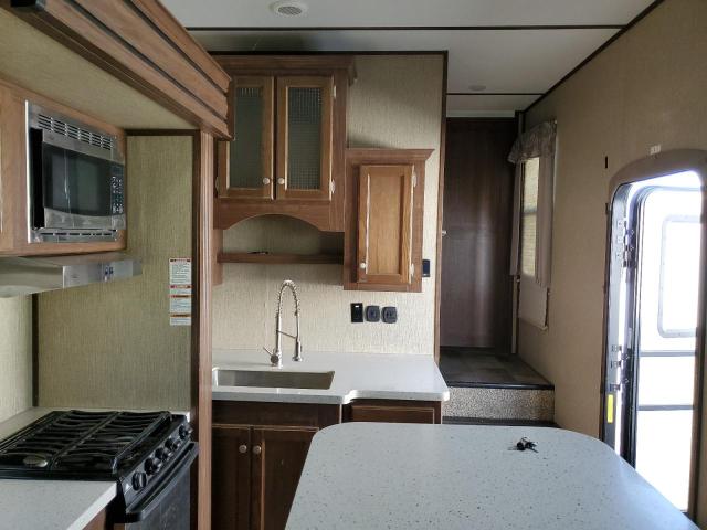 4YDF35327J1530230 - 2019 KEYSTONE SPRINTER BEIGE photo 5