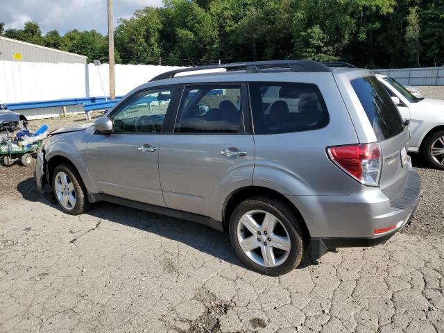 JF2SH64689H772197 - 2009 SUBARU FORESTER 2.5X LIMITED SILVER photo 2