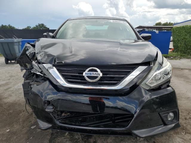 1N4AL3AP4HC145759 - 2017 NISSAN ALTIMA 2.5 BLACK photo 5